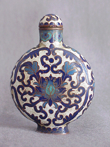 Ching Dynasty 18th C. Chinese Cloisonne Snuff Bottle