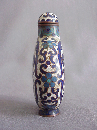 Ching Dynasty 18th C. Chinese Cloisonne Snuff Bottle